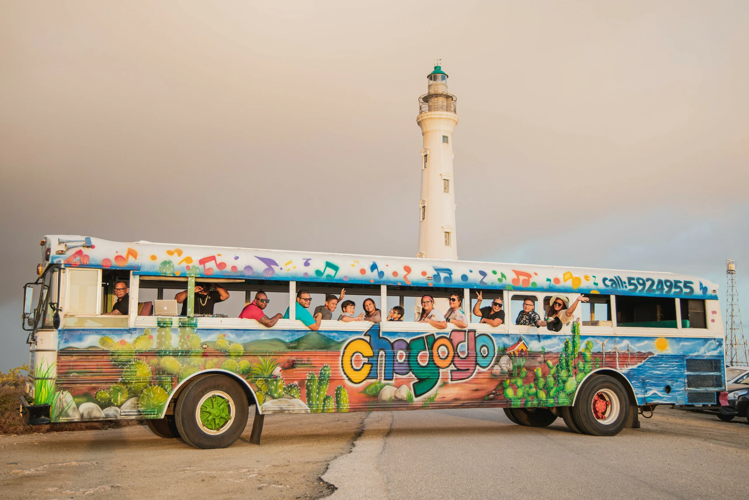 Chogogo Party Bus